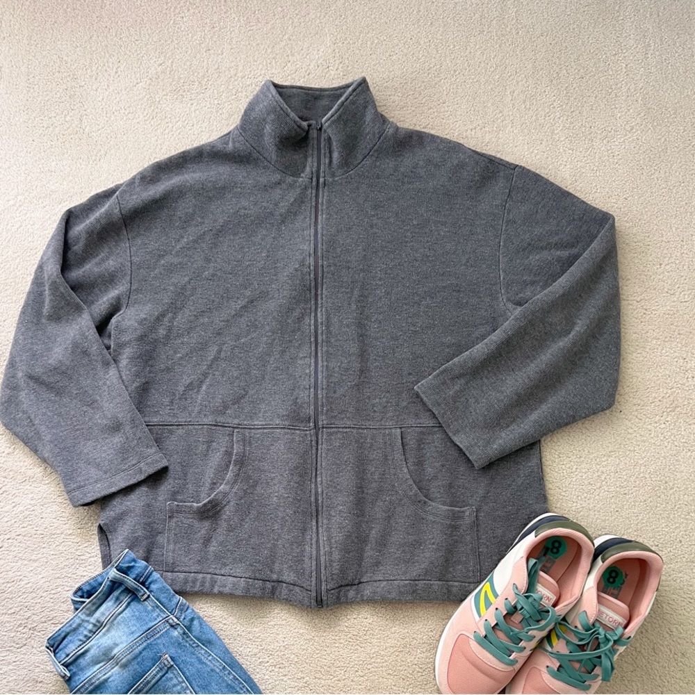 Norm Thompson Petite Gray Zip-Up
